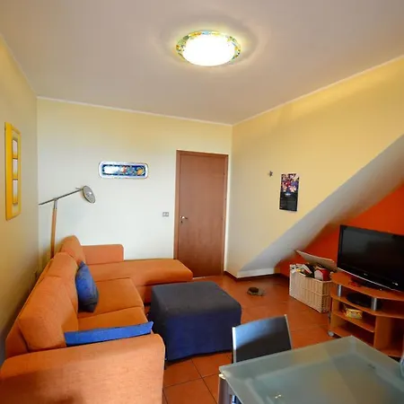 Ferienhaus Casa Zagara Letojanni