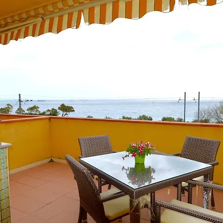 Casa Zagara Letojanni